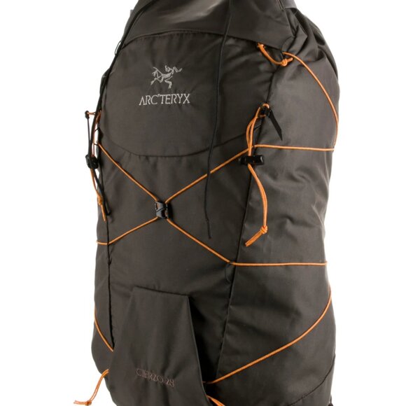 Arcteryx Cierzo 28 Backpack - Picture 1 of 6